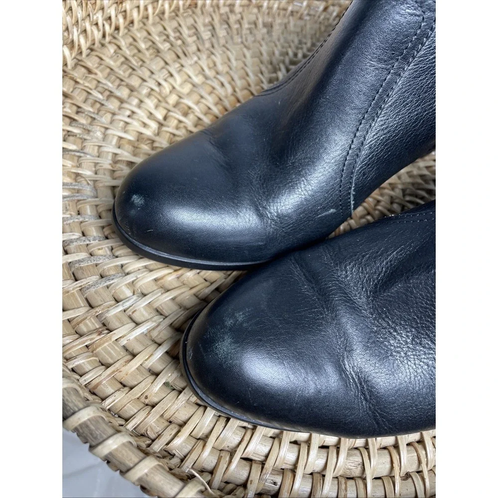 Born Womens 10 Black Ankle Boots Gorpcore Leather Block Heel